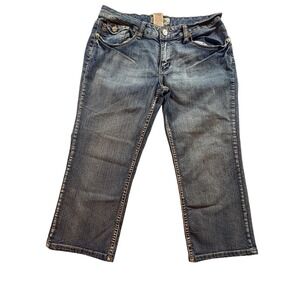 YMI Cropped Jeans Womens 11 Blue Denim Stretch Capri Mid Rise Flap Pocket